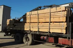 Camion de bois