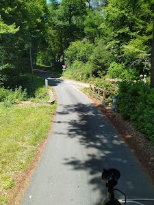 Guyenne Papier place picture