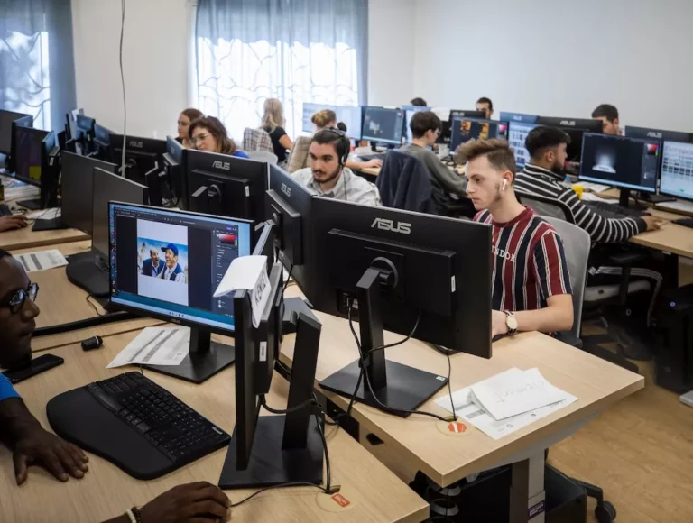 formation ui ux designer gratuite la wab 2492 768x580