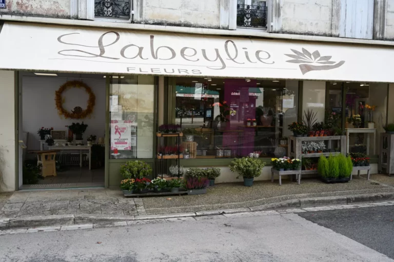 Labeylie fleur thiviers copie 768x511