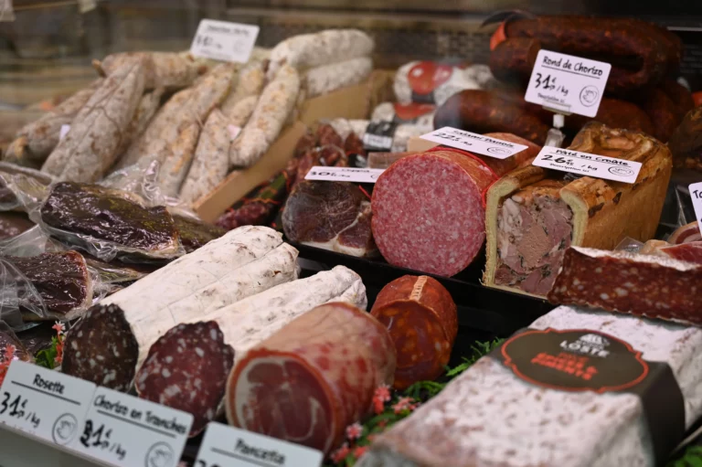 Lard du gout St pardoux la riviere boucherie 768x511