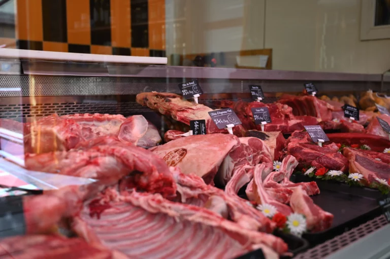 Lard du gout St pardoux la riviere boucherie3 768x511