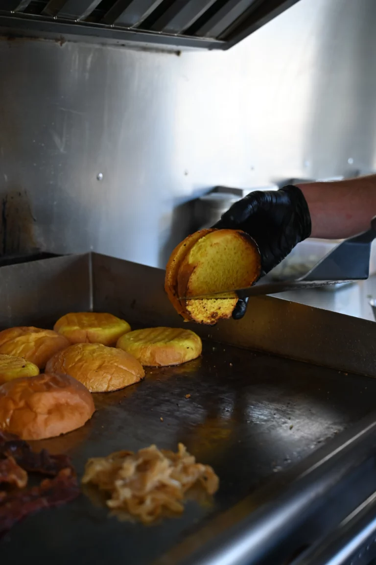 food truck bon comme un camion cuisson dorodgne 768x1154