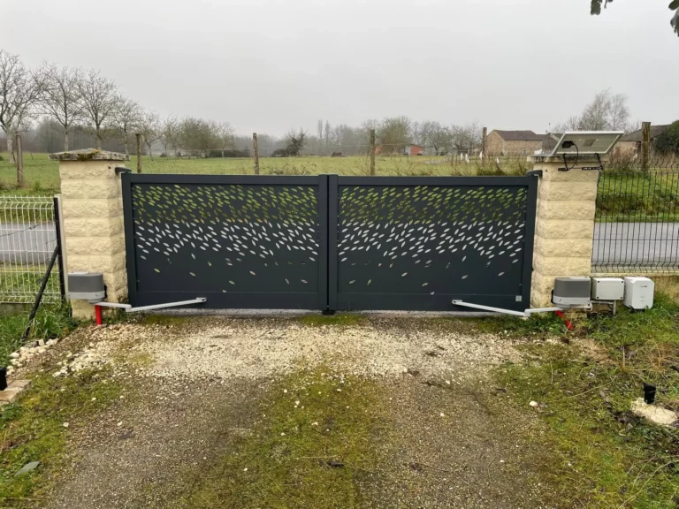 Compagnons Fenetriers Portails 768x576