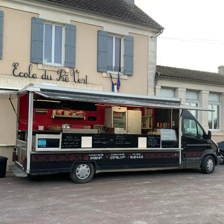le coin gourmand 24 food truck2 768x768