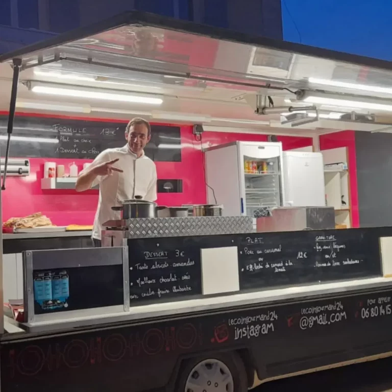 le coin gourmand 24 food truck5 768x768