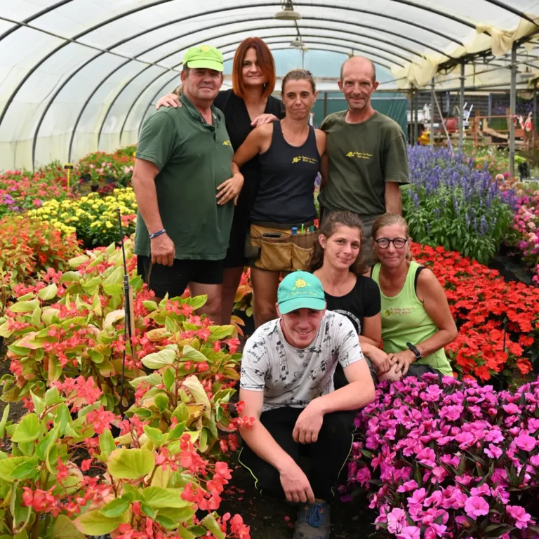 au rythme des couscous fleurs equipe 2 768x768