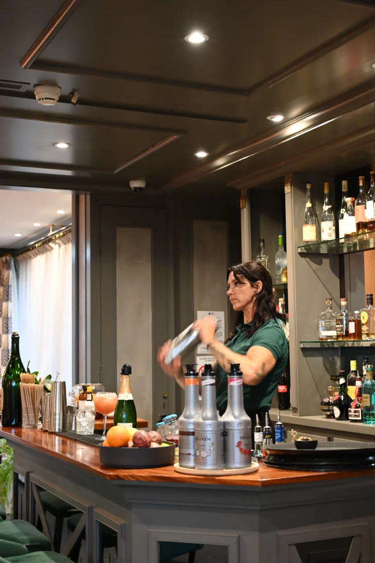 domaine rochebois vitrac bar 3 768x1154