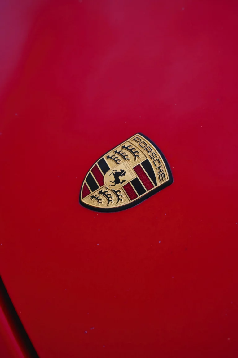 ewigo perigueux agence automobile logo 2 768x1154
