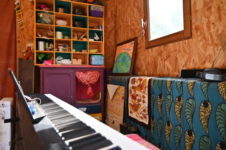 lucile pigeon association au pres de mon art 2 768x511