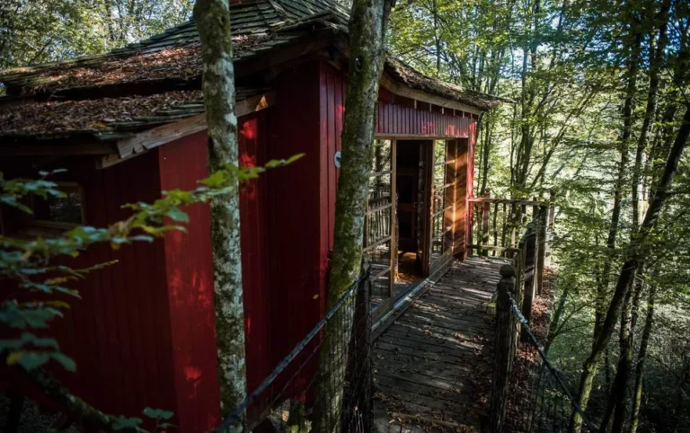 moulin de la jarousse nuit insolite dordogne cabanne zen 1 768x482