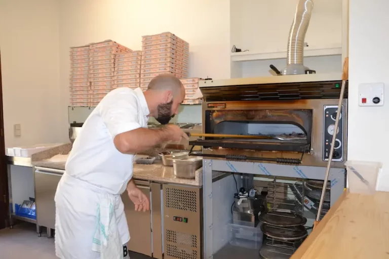 Pizzeria ULaziu  Pizz thiviers 13 768x512
