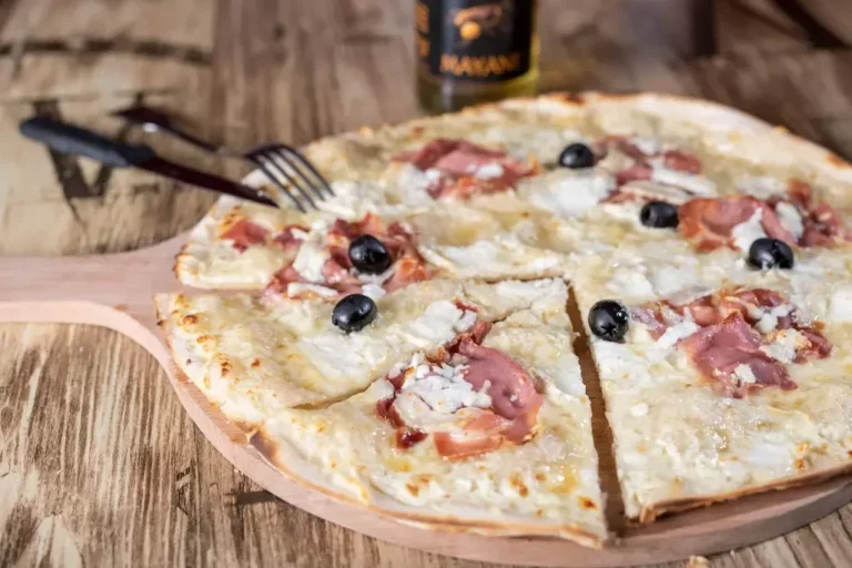 Pizzeria ULaziu  Pizz thiviers 17 768x512