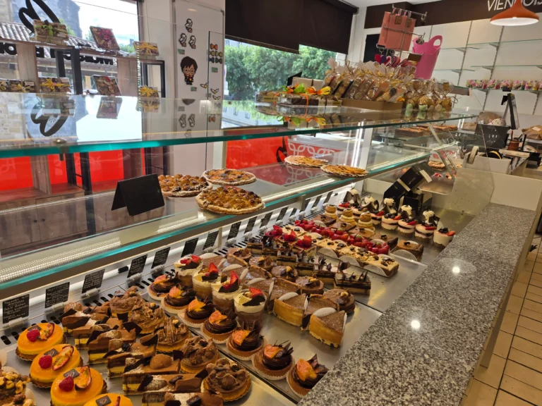 maison boclet thiviers boulangerie patisserie chocolatier 6 768x576