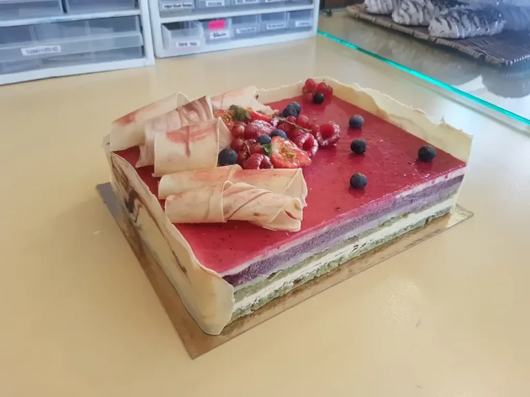 maison boclet thiviers boulangerie patisserie chocolatier 7 768x576