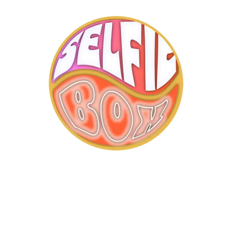 selfie box dordogne logo 768x768