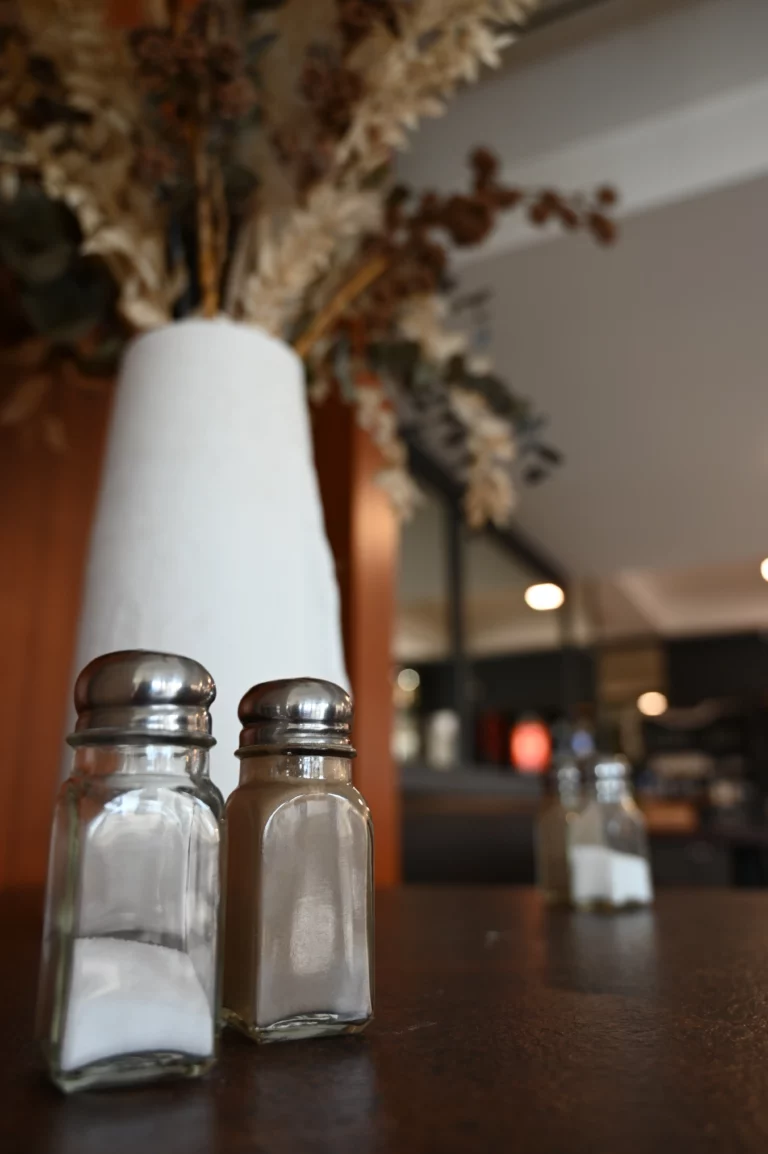 La Terrasse Restaurant ibis hotel perigueux noel 13 768x1154