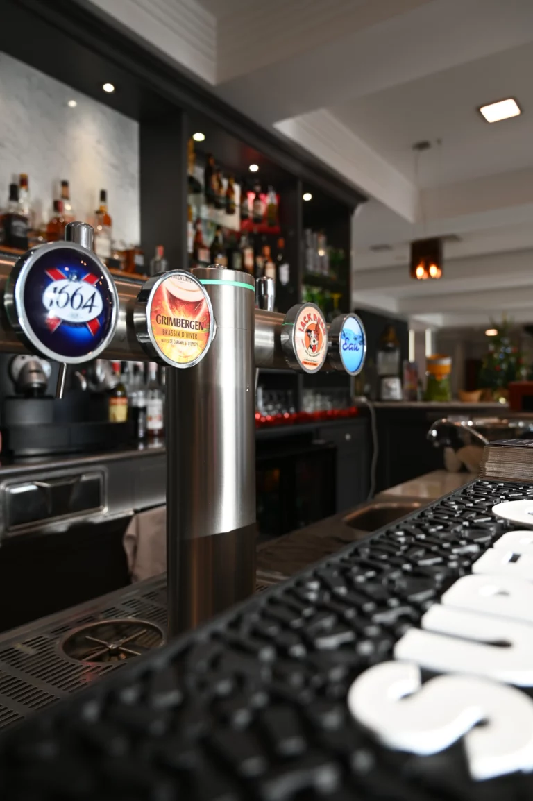 La Terrasse Restaurant ibis hotel perigueux noel 7 768x1154