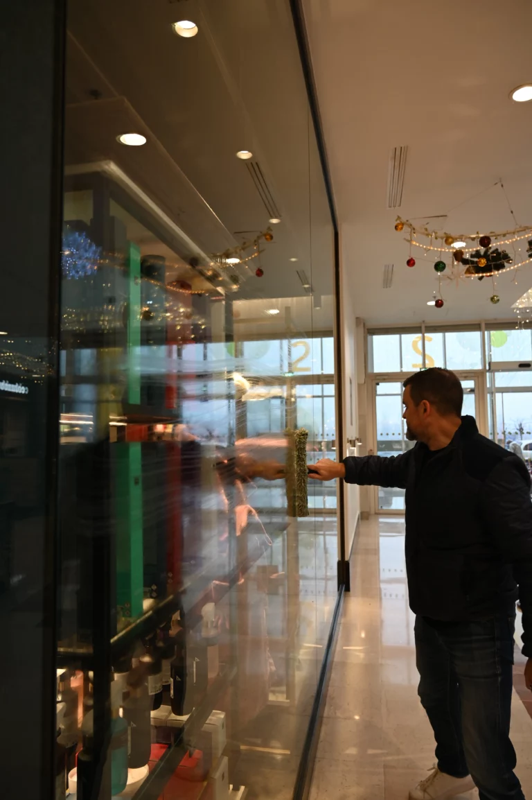 VERIALIS PropeteServices vitrerie Preigueux 10 768x1154