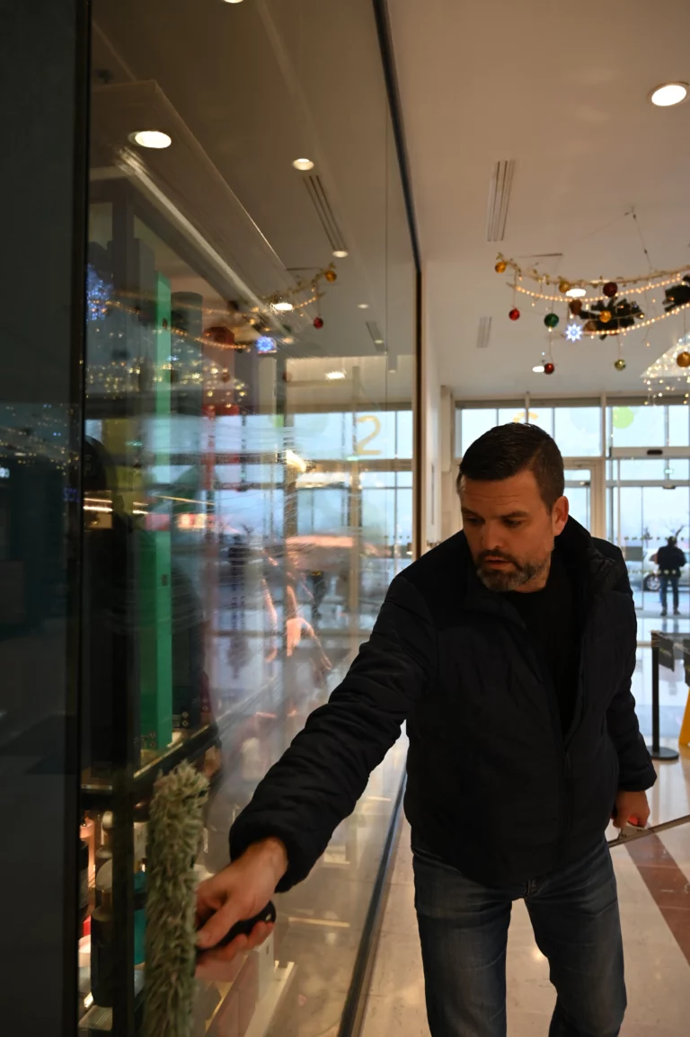 VERIALIS PropeteServices vitrerie Preigueux 11 768x1154