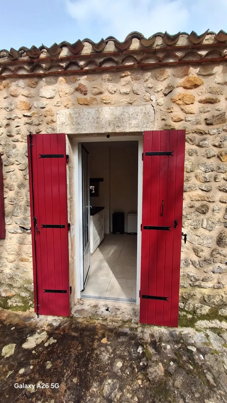 Fenetre compagnons fenetrier 3 768x1365