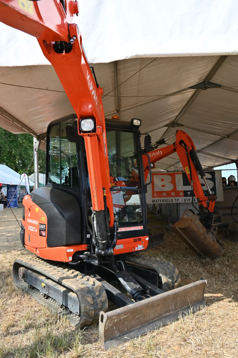 BLS location thiviers engins 3 768x1154