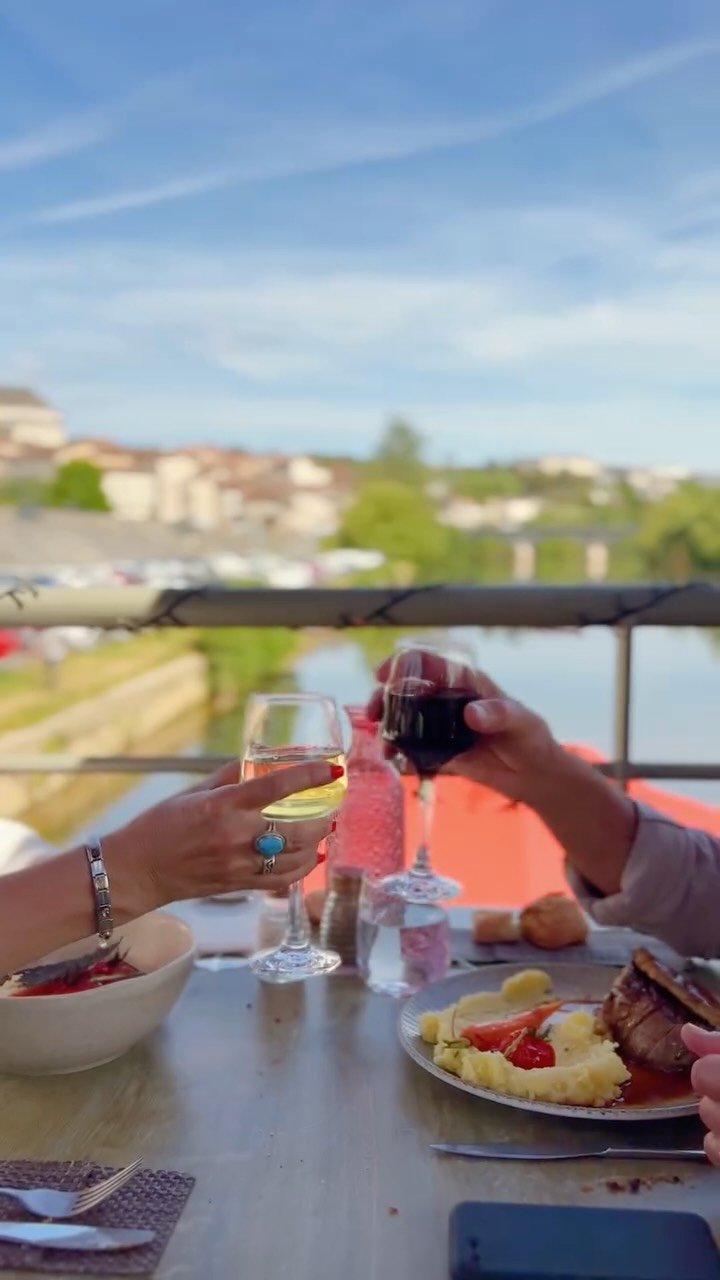 LeRoofBoat apero 1