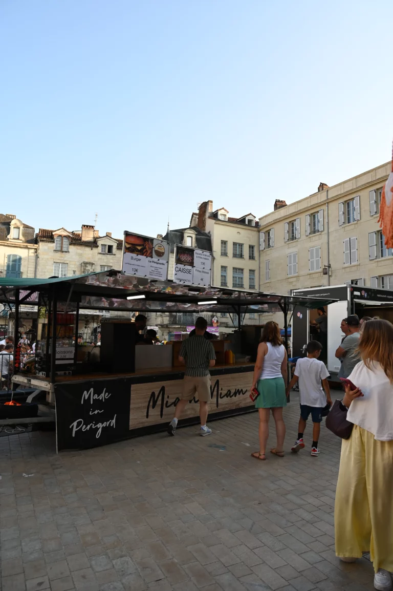 miam miam perigueux food truck 7 768x1154